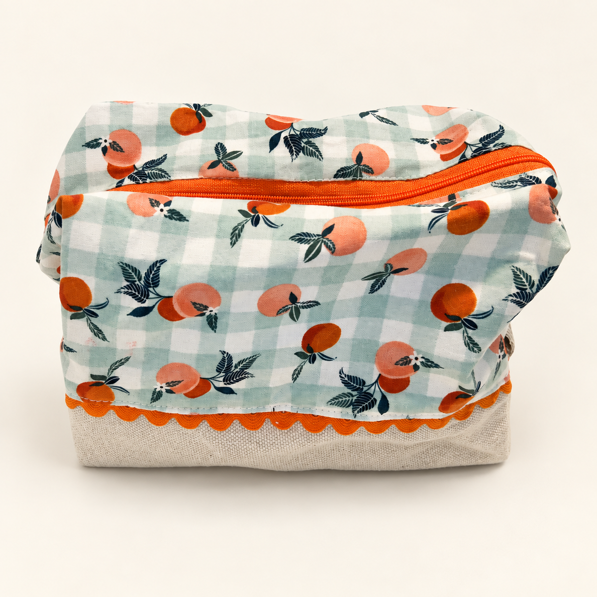 Peach Pickin' boxy bag zipper detail